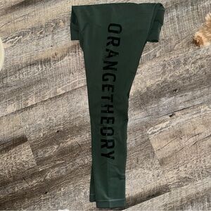 Lululemon orangetheory Wunder train leggings green and black size 8 medium